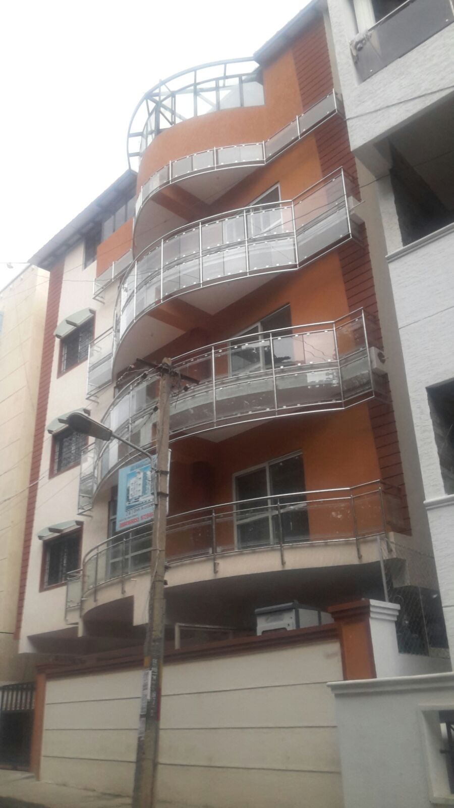 Commercial complex