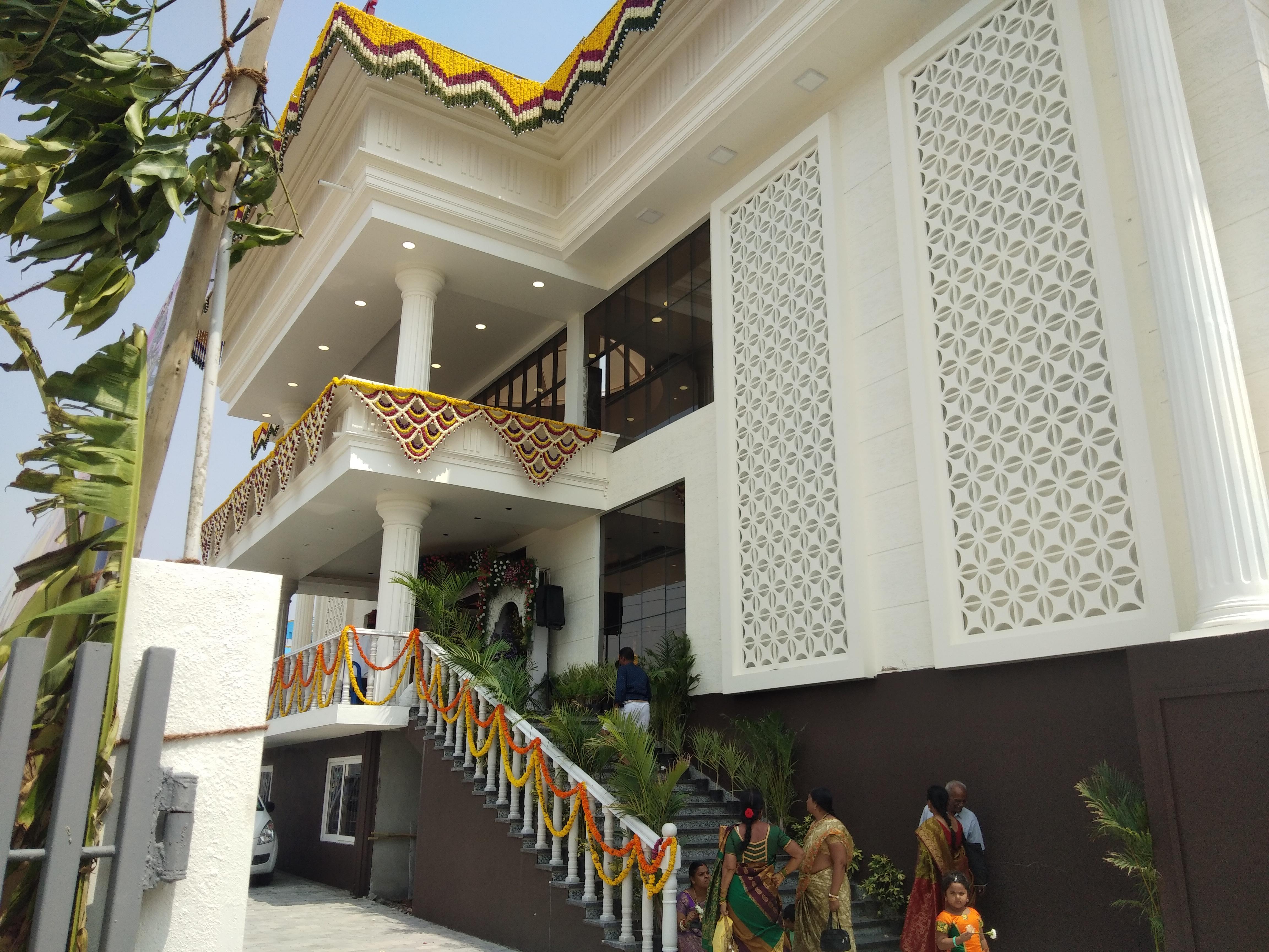 Behl Construction Company commercial site work
